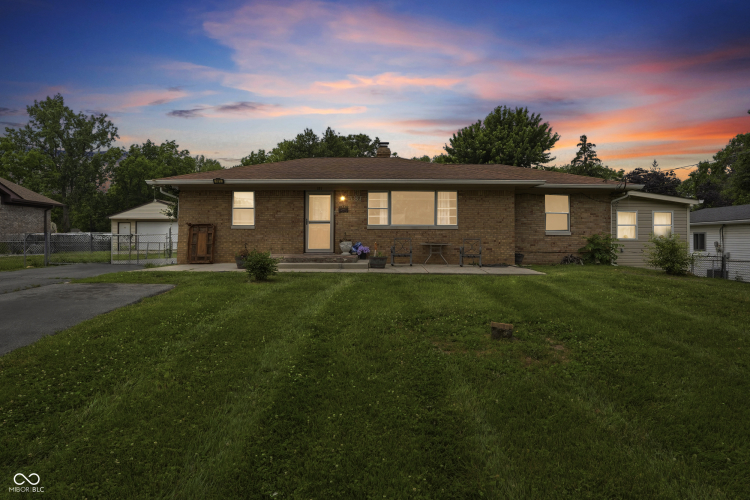 181 Royal Road Beech Grove, IN 46107