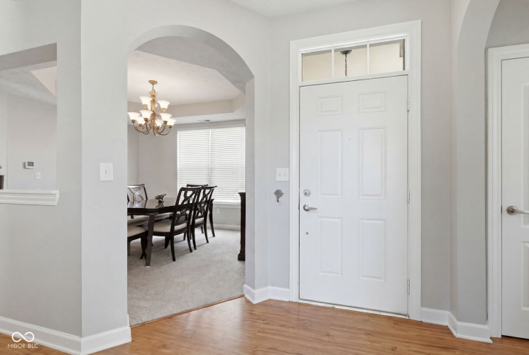 Listing Image 20