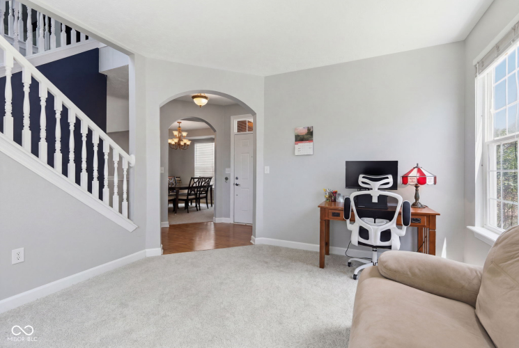 Listing Image 21