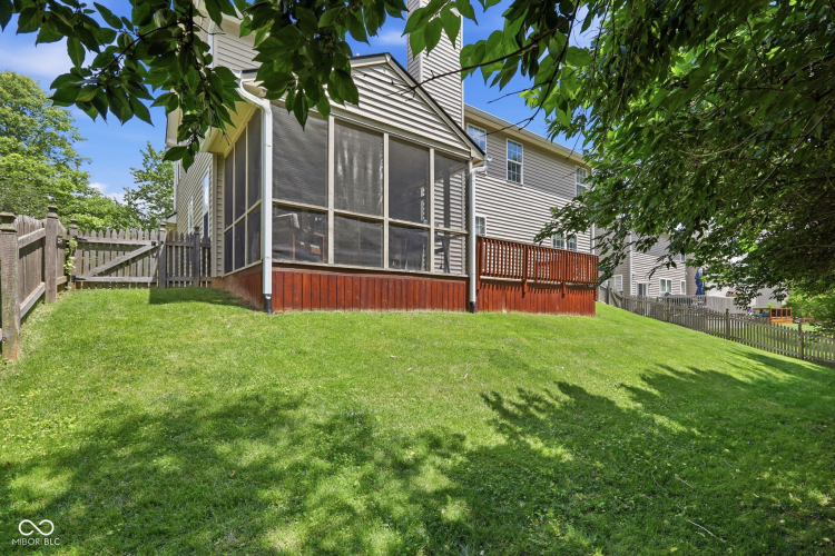 Listing Image 44