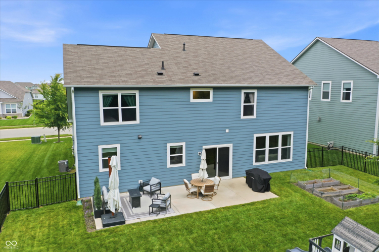 Listing Image 53