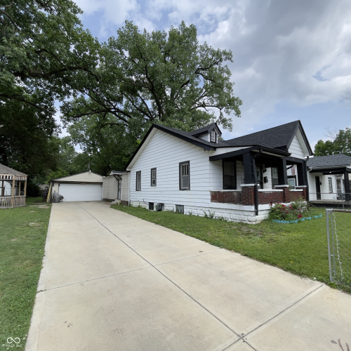 Listing Image 2