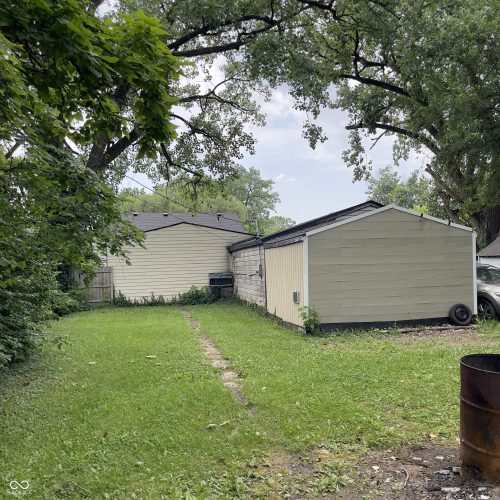 Listing Image 5
