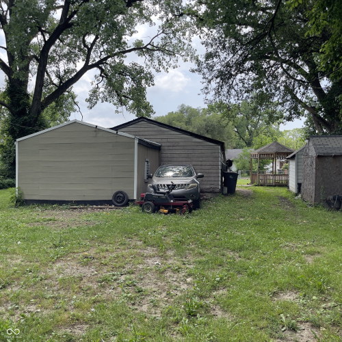 Listing Image 6