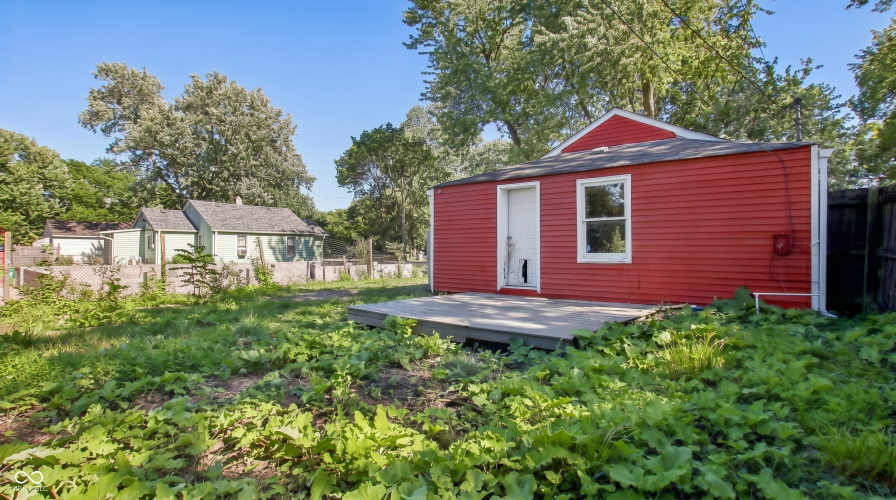 Listing Image 17