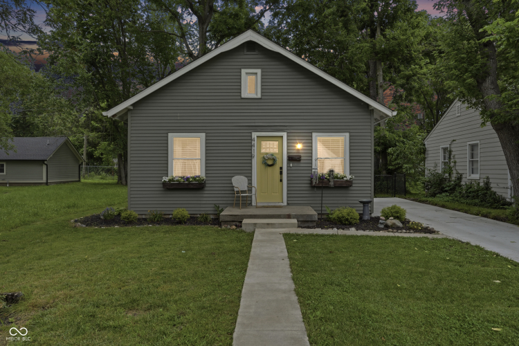 Listing Image 2
