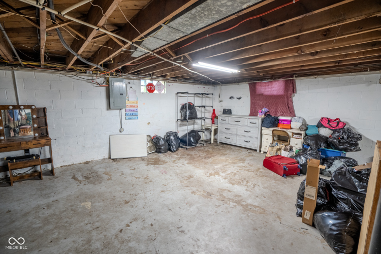 Listing Image 30
