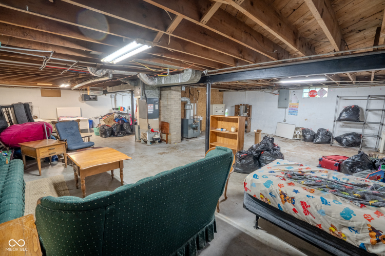 Listing Image 33
