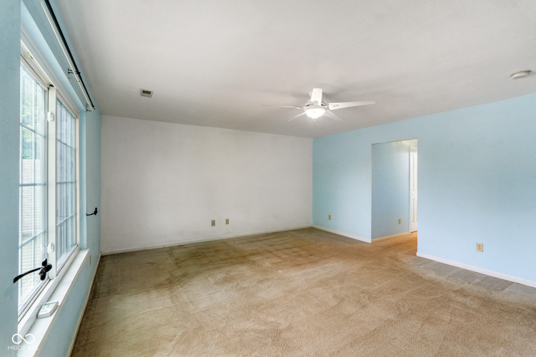Listing Image 24
