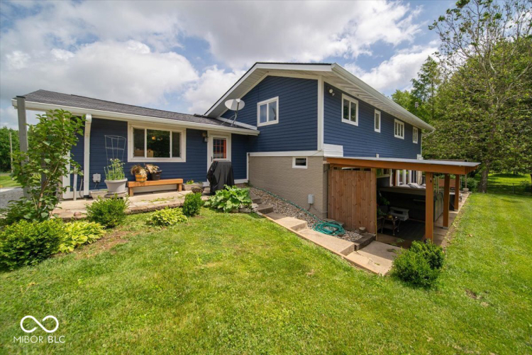 Listing Image 42