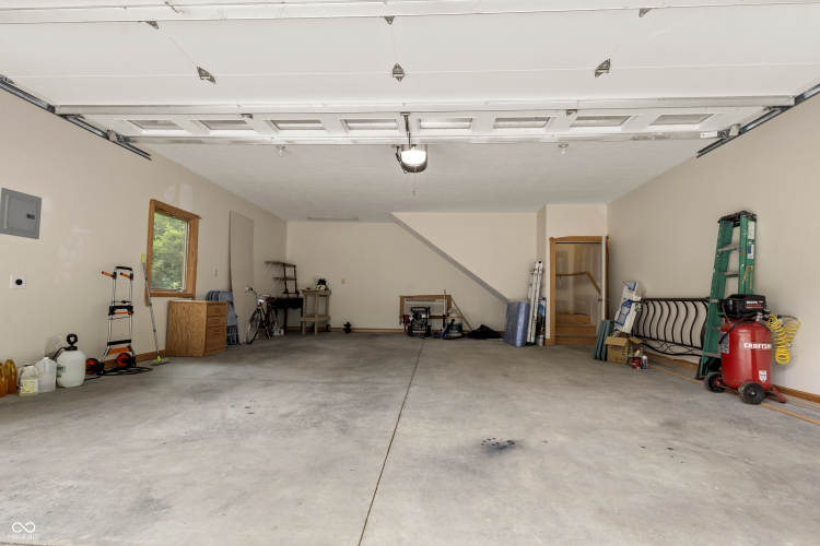 Listing Image 41