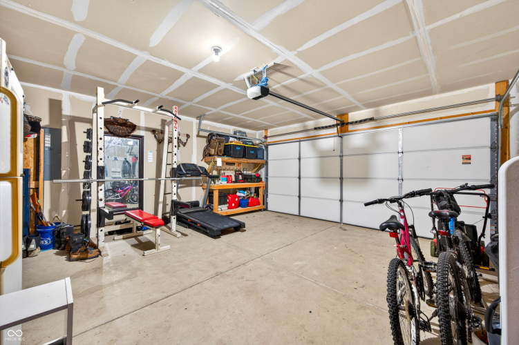 Listing Image 33