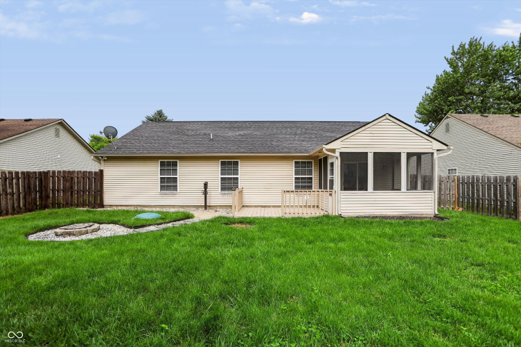 Listing Image 44