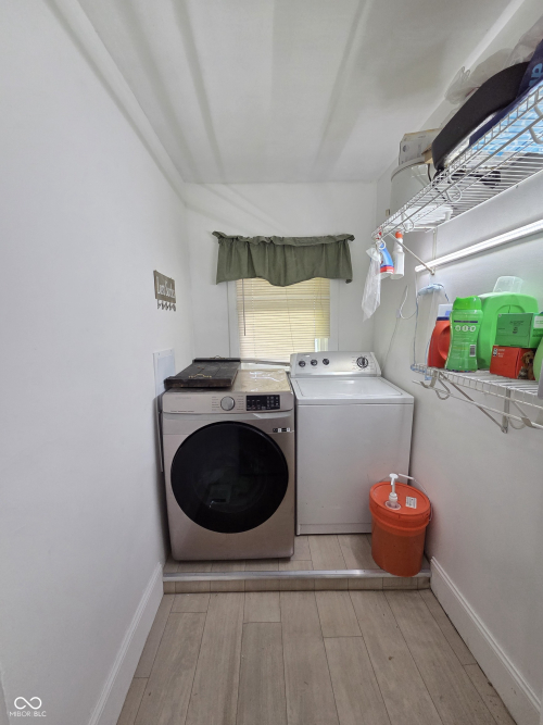 Listing Image 17