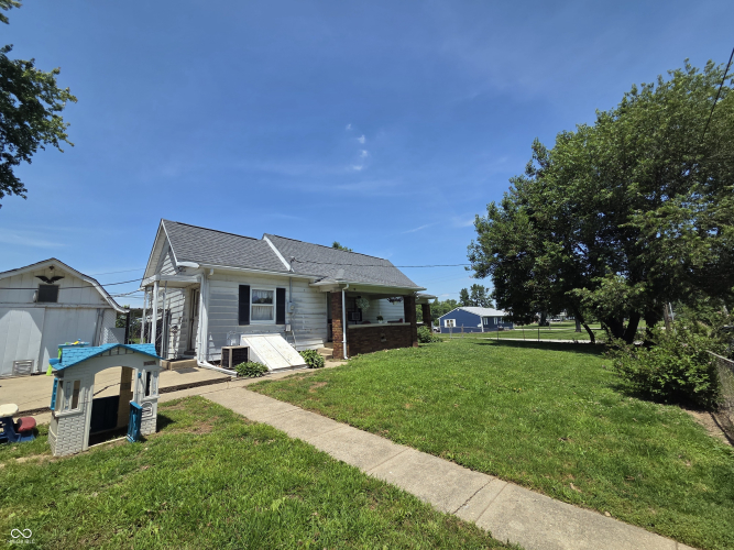 Listing Image 20