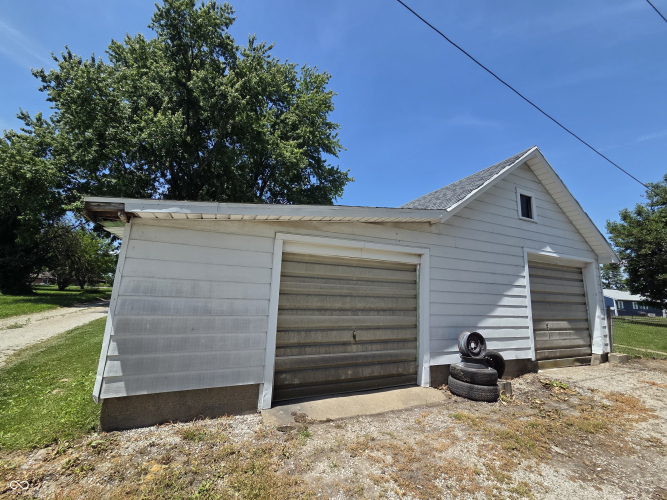 Listing Image 24