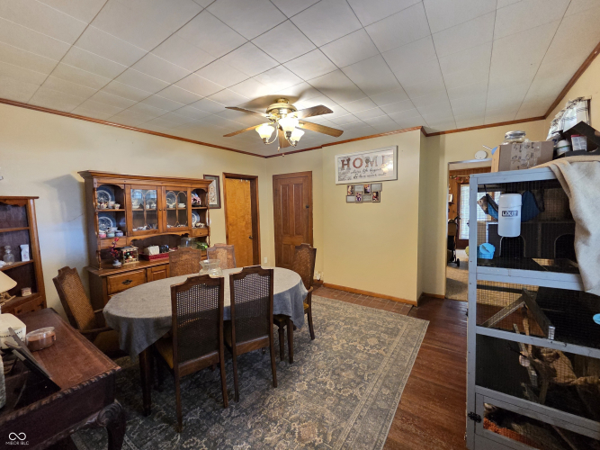 Listing Image 7