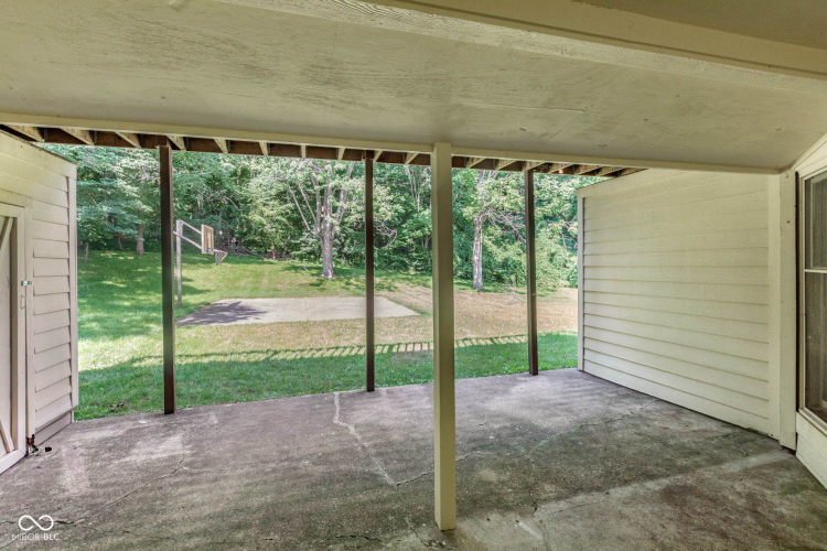 Listing Image 40