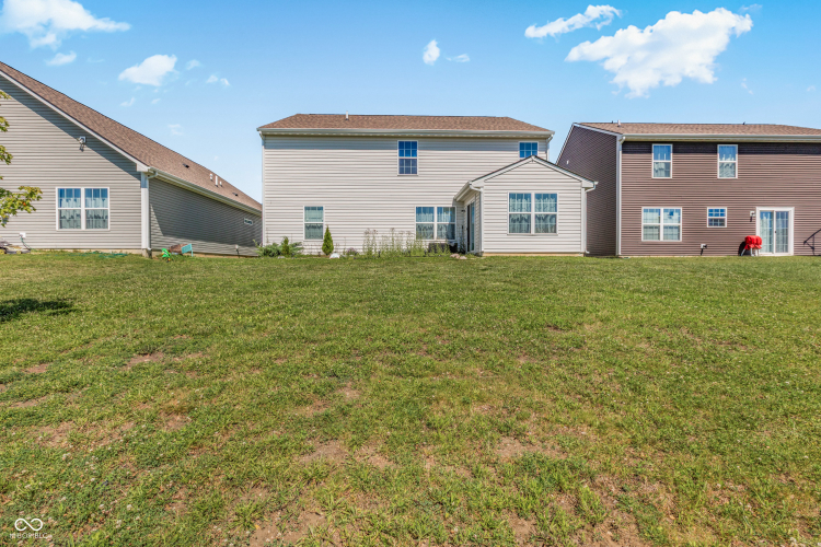 Listing Image 40