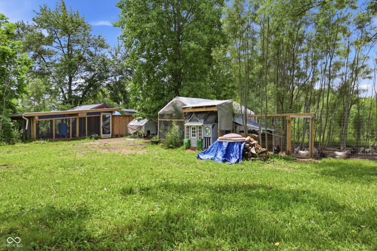 Listing Image 32