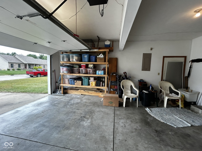Listing Image 37