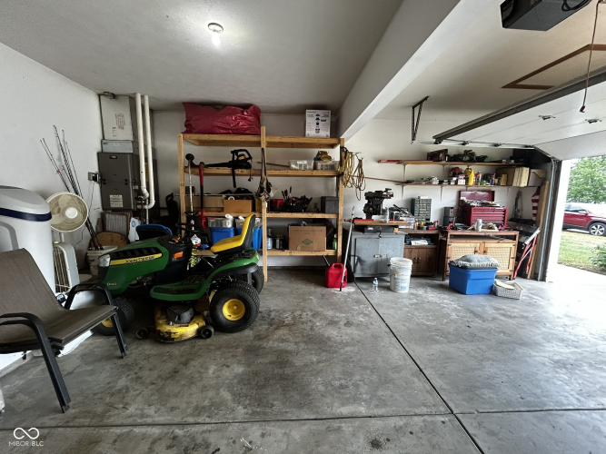 Listing Image 38