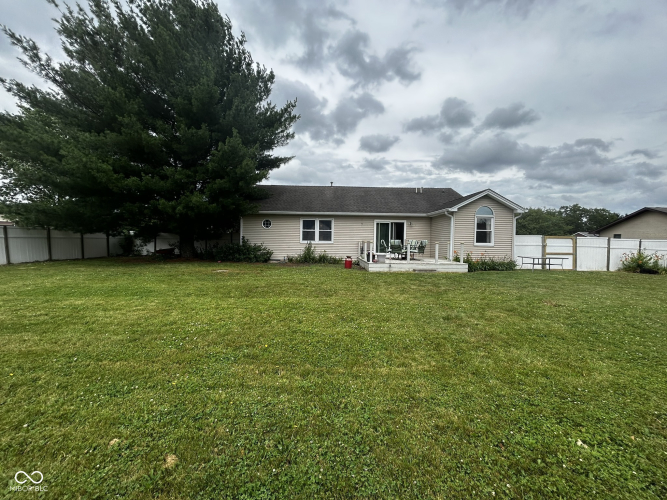 Listing Image 40