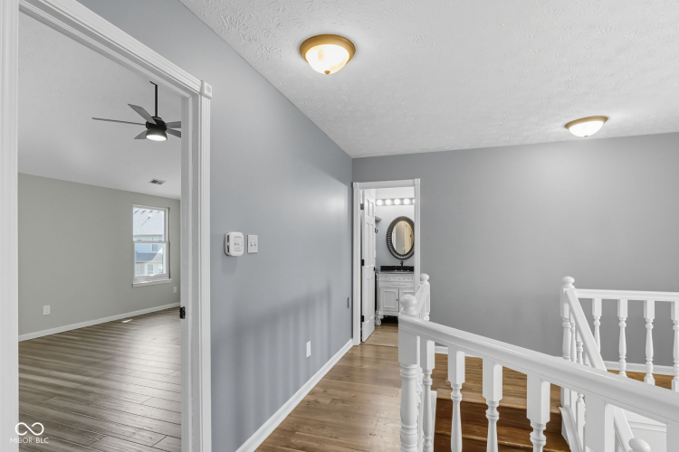 Listing Image 56