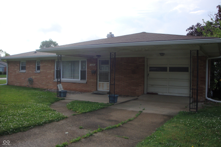 Listing Image 13