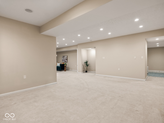 Listing Image 65