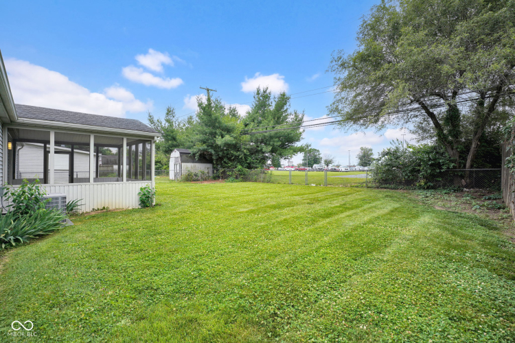 Listing Image 24