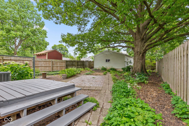Listing Image 25