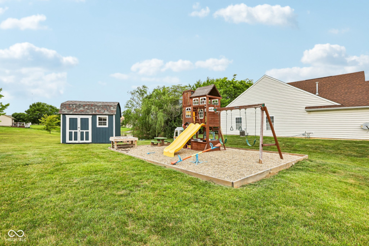 Listing Image 35