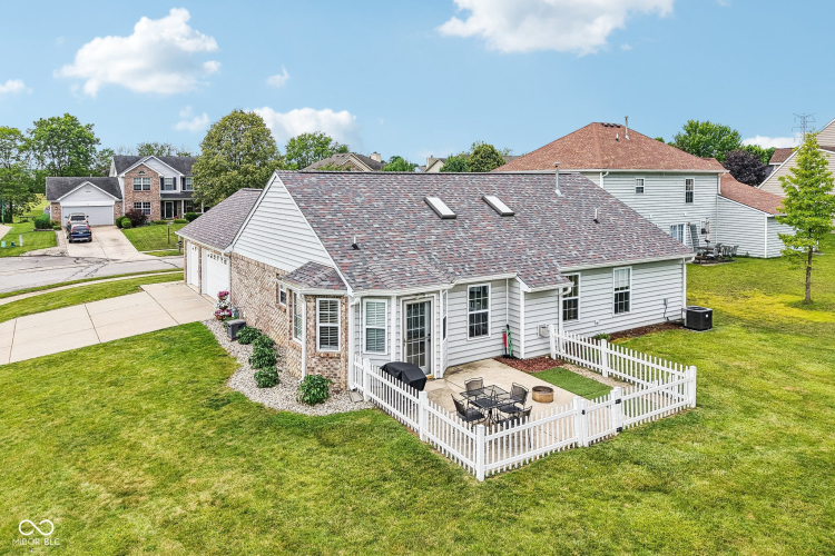 Listing Image 45