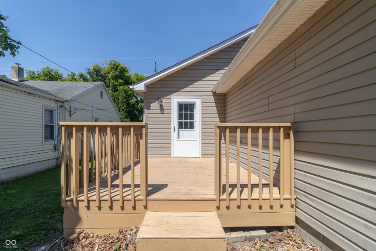 Listing Image 19