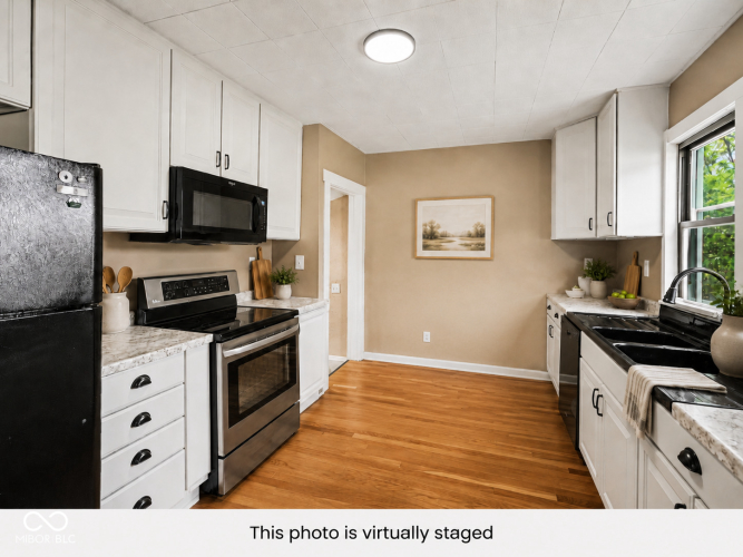 Listing Image 10