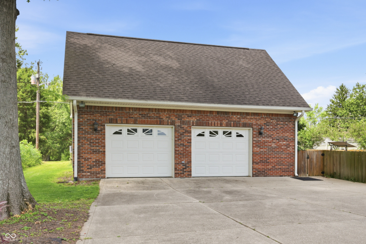 Listing Image 29