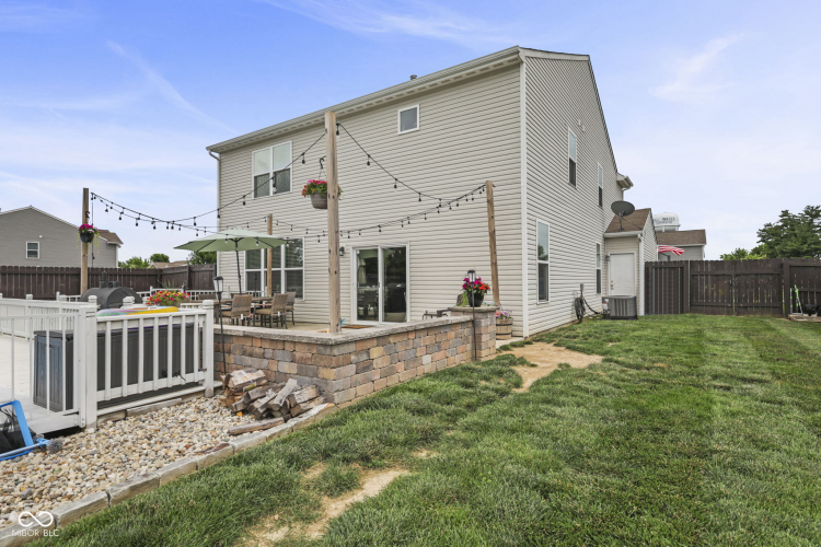 Listing Image 45