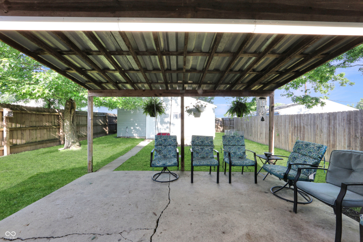 Listing Image 19