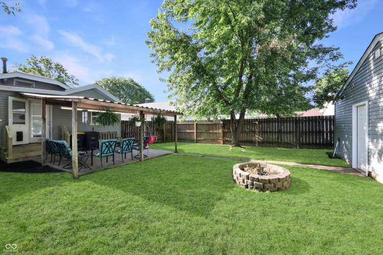 Listing Image 20