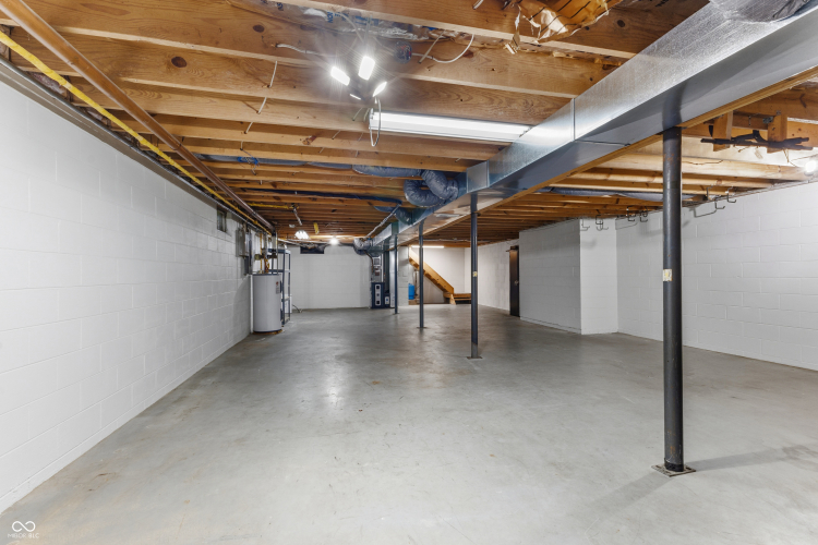 Listing Image 29