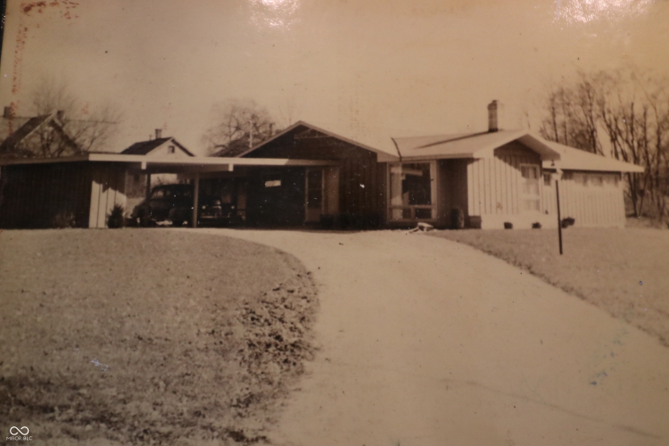 Listing Image 19