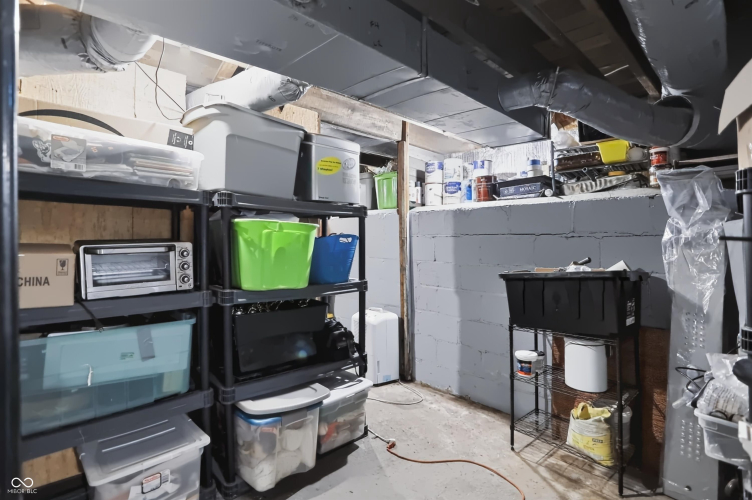 Listing Image 49