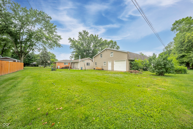 Listing Image 36