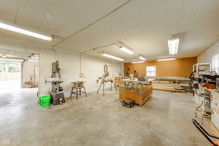 Listing Image 39