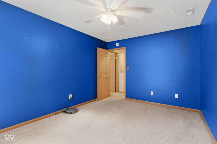 Listing Image 50