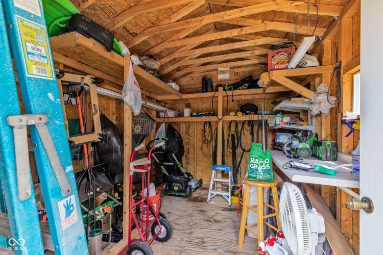 Listing Image 54