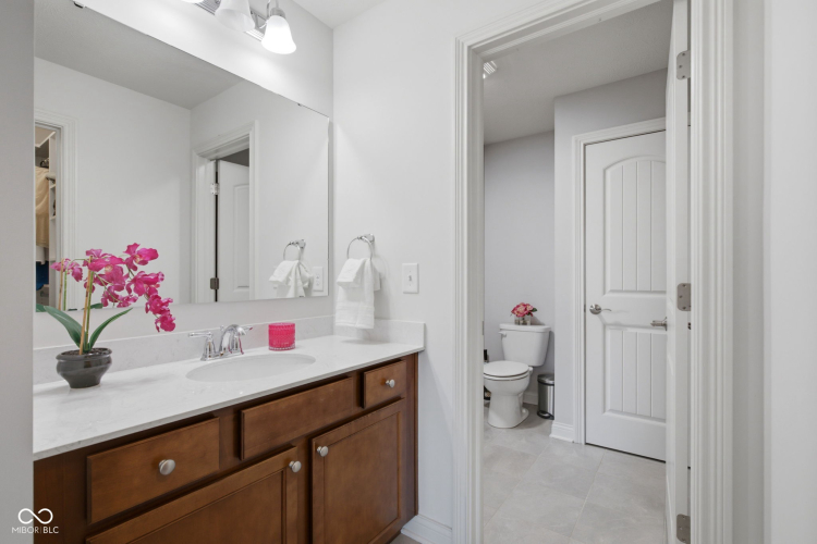 Listing Image 55