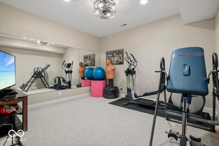 Listing Image 54