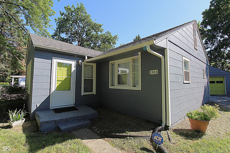 Listing Image 2